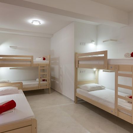 Hostel Free Bird (Adults Only) Dubrovnik Eksteriør billede