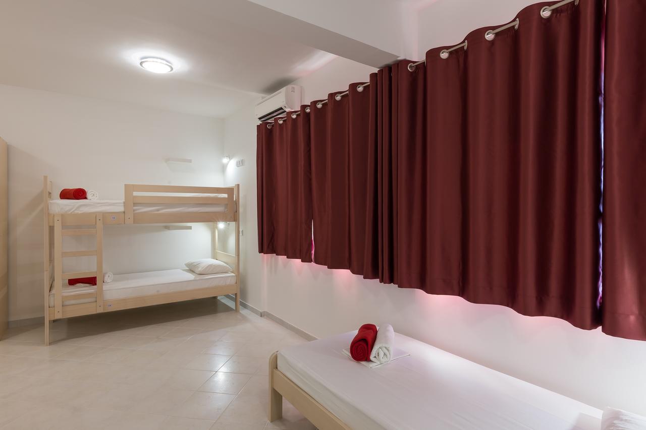 Hostel Free Bird (Adults Only) Dubrovnik Eksteriør billede