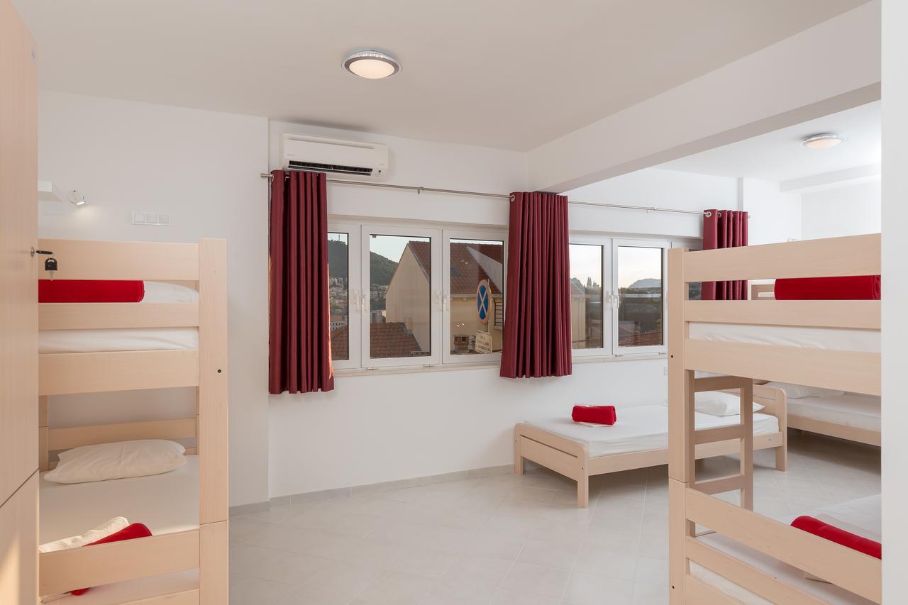Hostel Free Bird (Adults Only) Dubrovnik Eksteriør billede