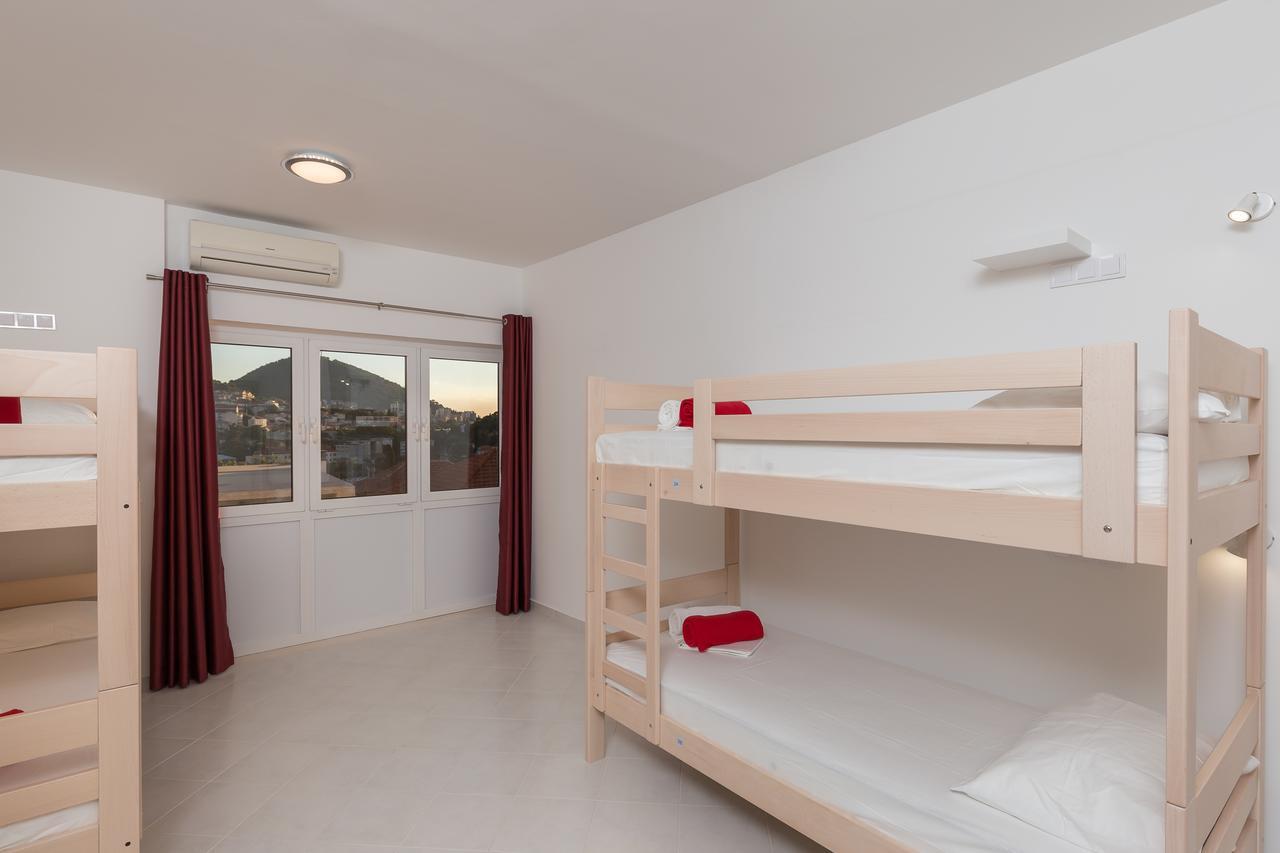 Hostel Free Bird (Adults Only) Dubrovnik Eksteriør billede