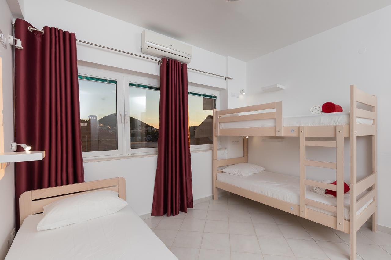 Hostel Free Bird (Adults Only) Dubrovnik Eksteriør billede