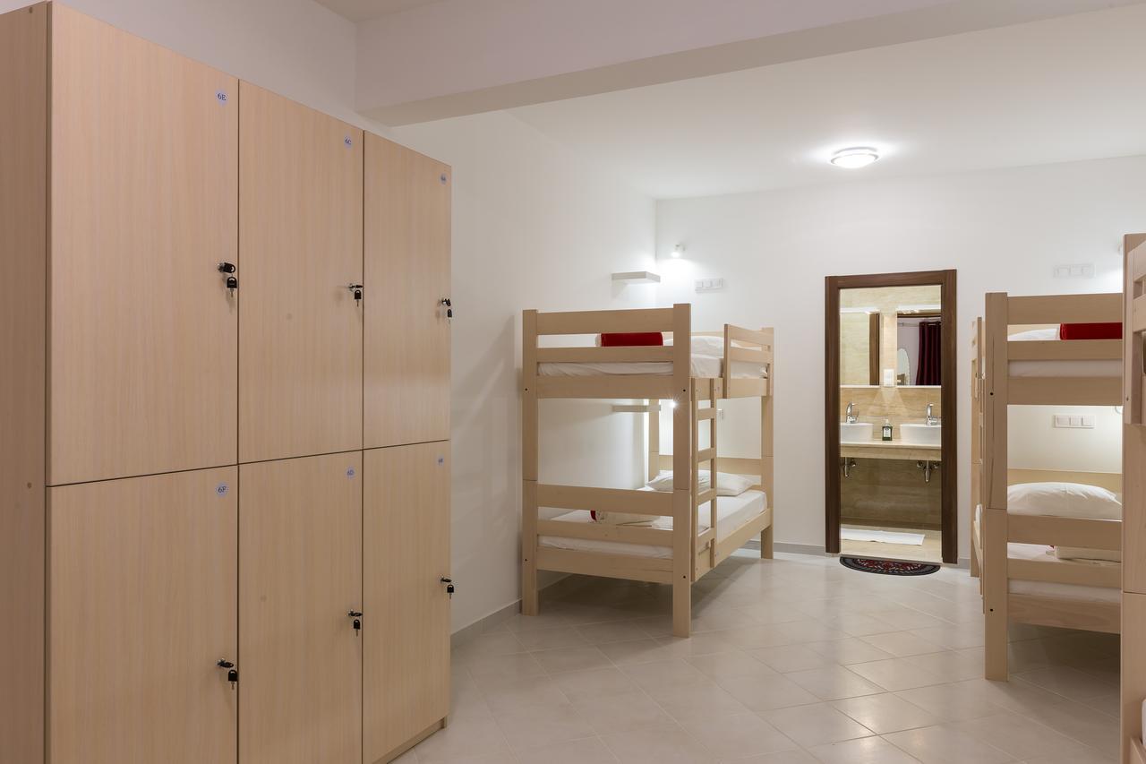 Hostel Free Bird (Adults Only) Dubrovnik Eksteriør billede