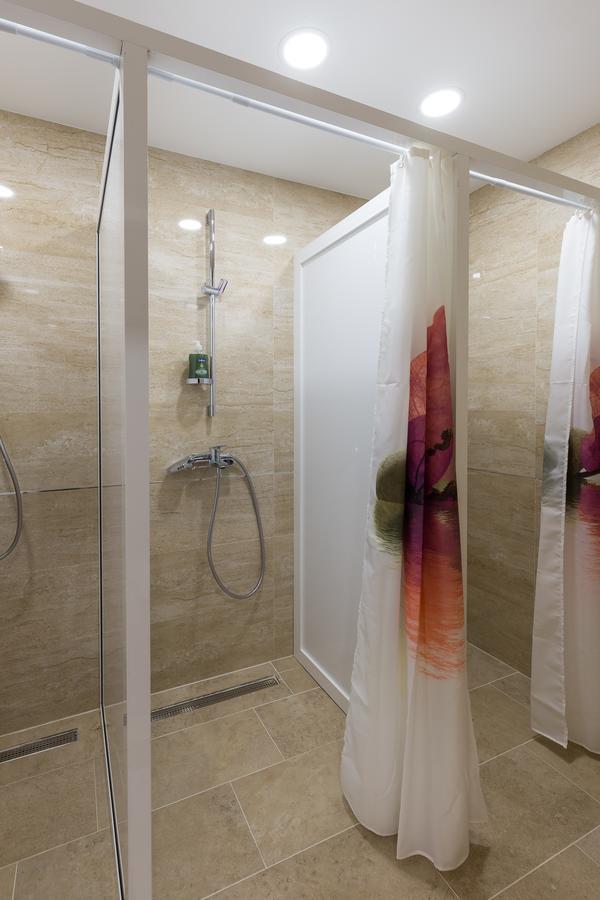 Hostel Free Bird (Adults Only) Dubrovnik Eksteriør billede